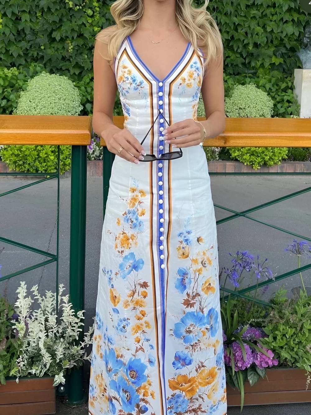 Commense Floral Button-Front V-Neck Maxi Dress - Blue & Gold, Size XL